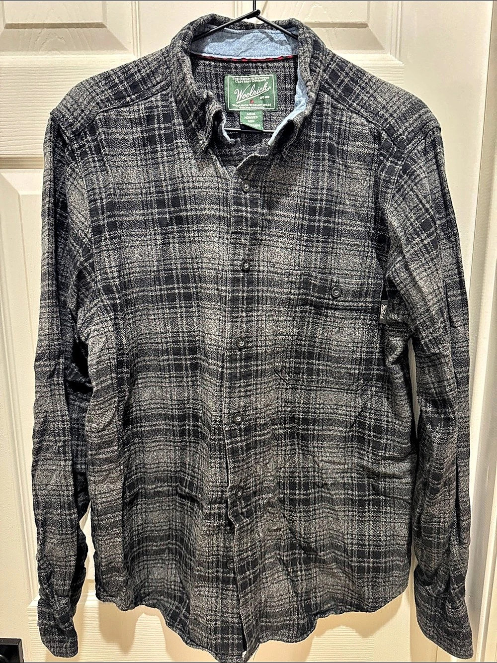 Woolrich Men's Plaid Wool Shirt Size Medium